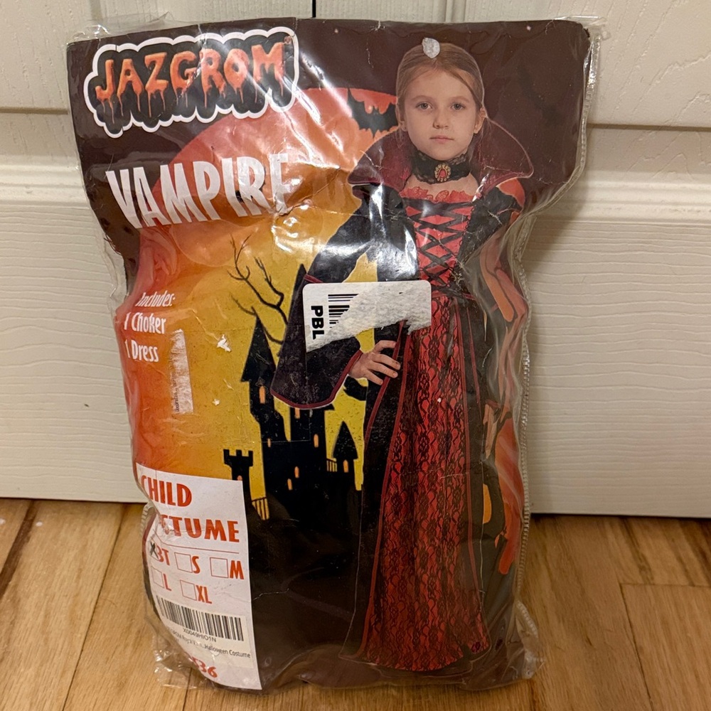 Toddler girls Vampire Costume - Red and Black size 3T